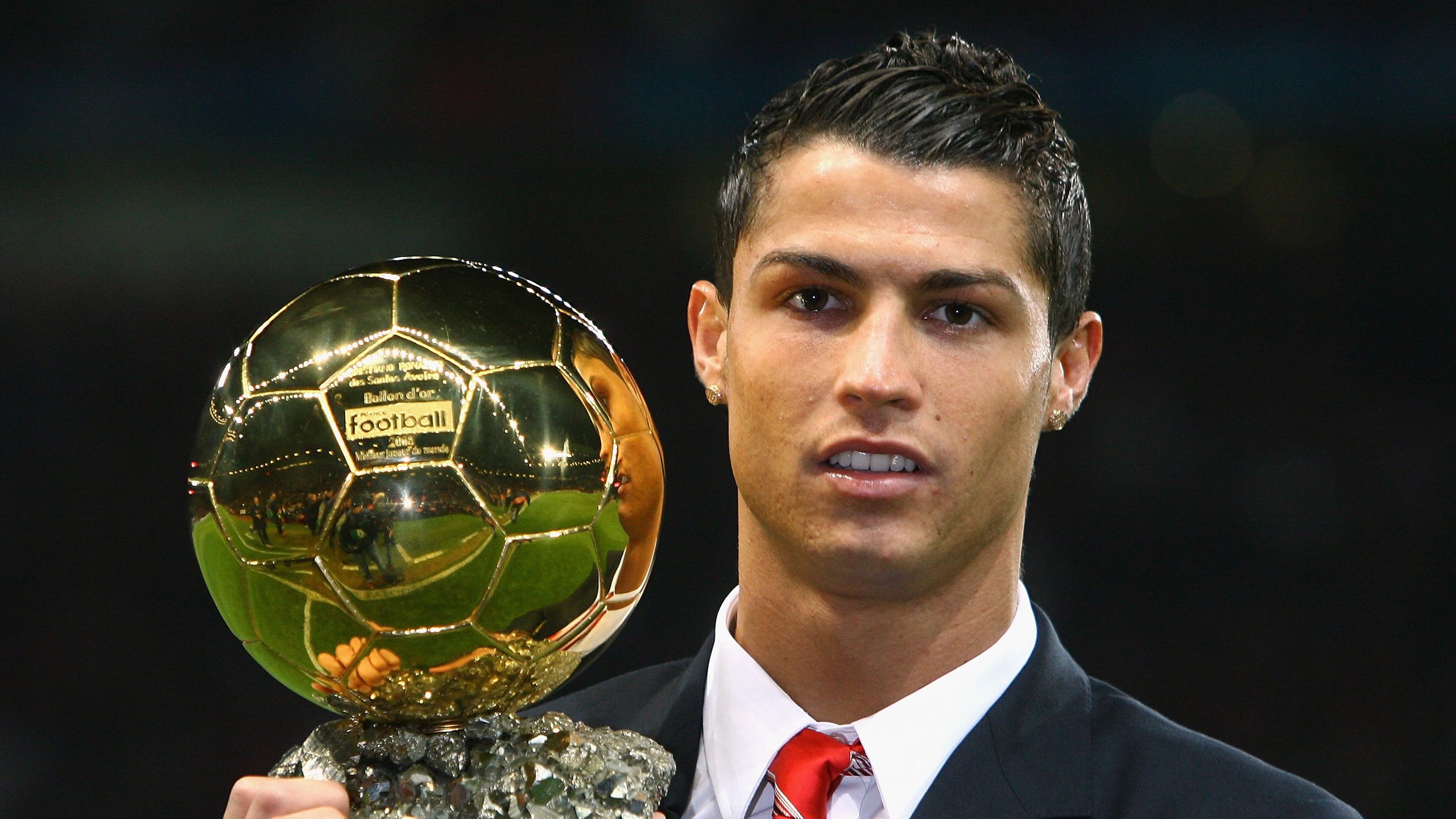 开云体育官方网站-虚拟的遗产，当乒乓球战术扭转绿茵场上的命运之战