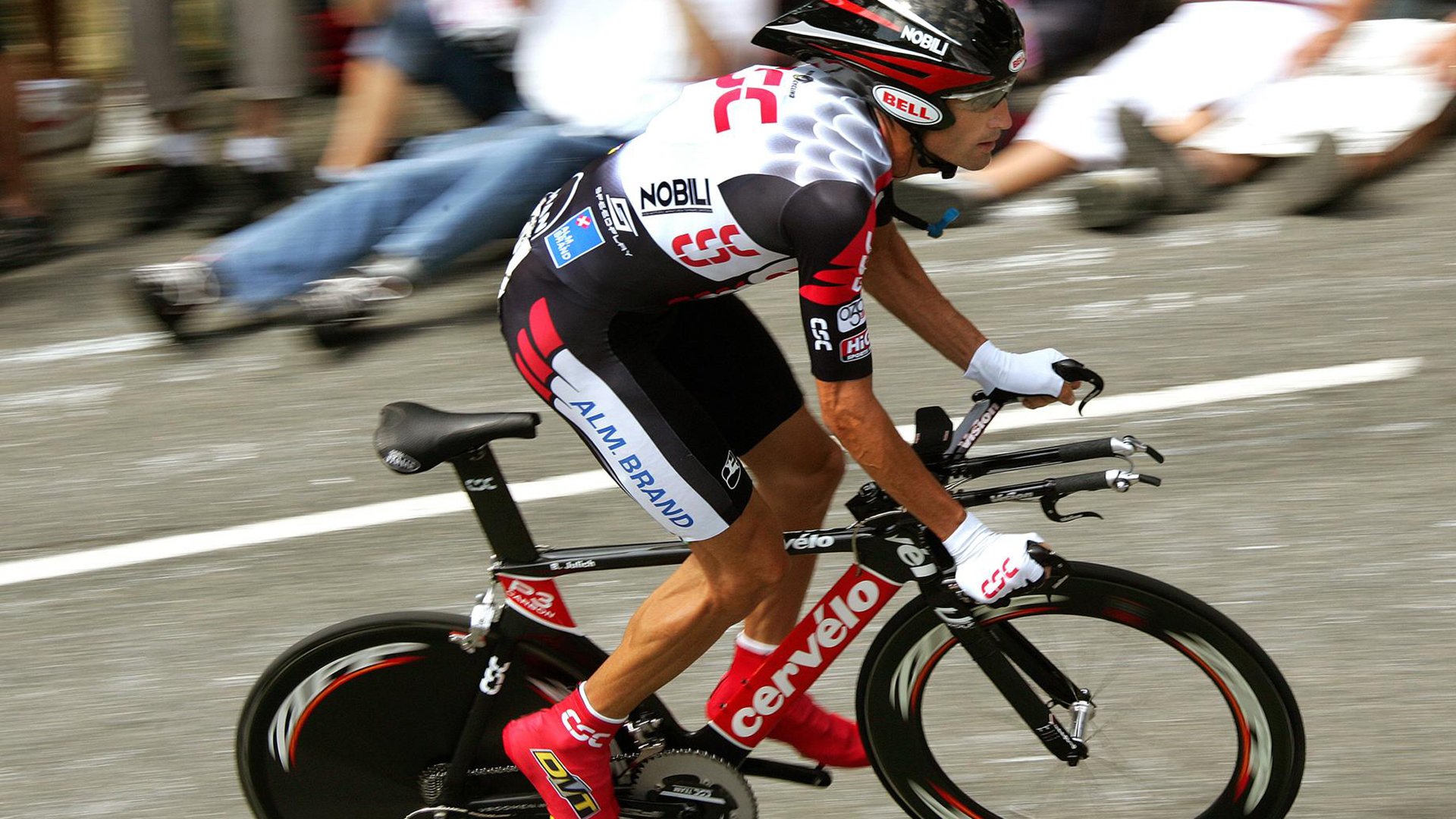 开云体育视频直播-沉默的引擎，当卡塞米罗在喧嚣中为皇马按下制胜键